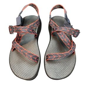 CHACO Z/1 red blue chevron sandals, womens size 11